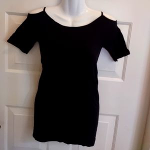 U.S.A. BLACK COLD SHOULDER STRETCH TOP